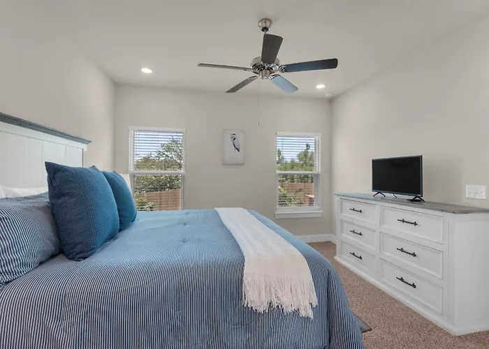 Holiday home Sea Haven At Serenity - New Large With Golf Cart And Game Just Mins From Beach! Pensacola